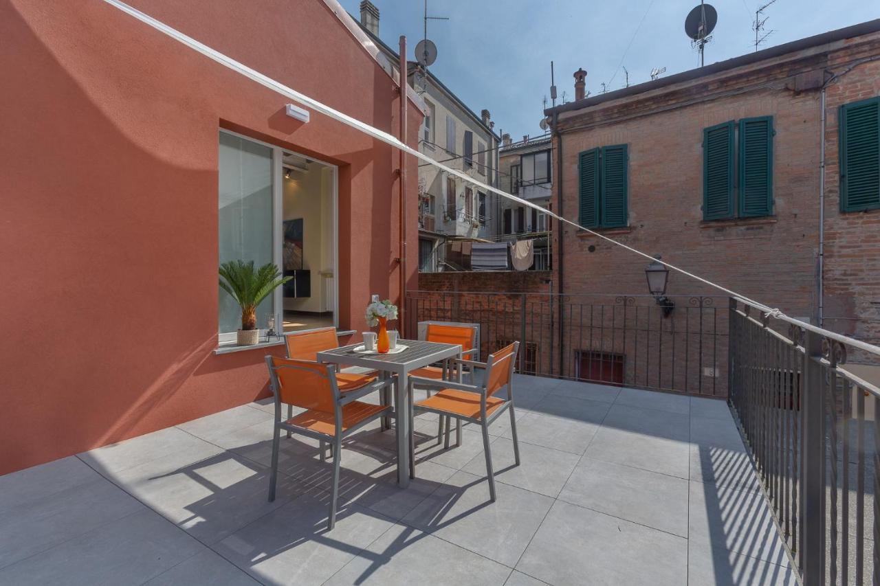 شقة Ferrara Casa Dell'Archivolto Con Garage المظهر الخارجي الصورة
