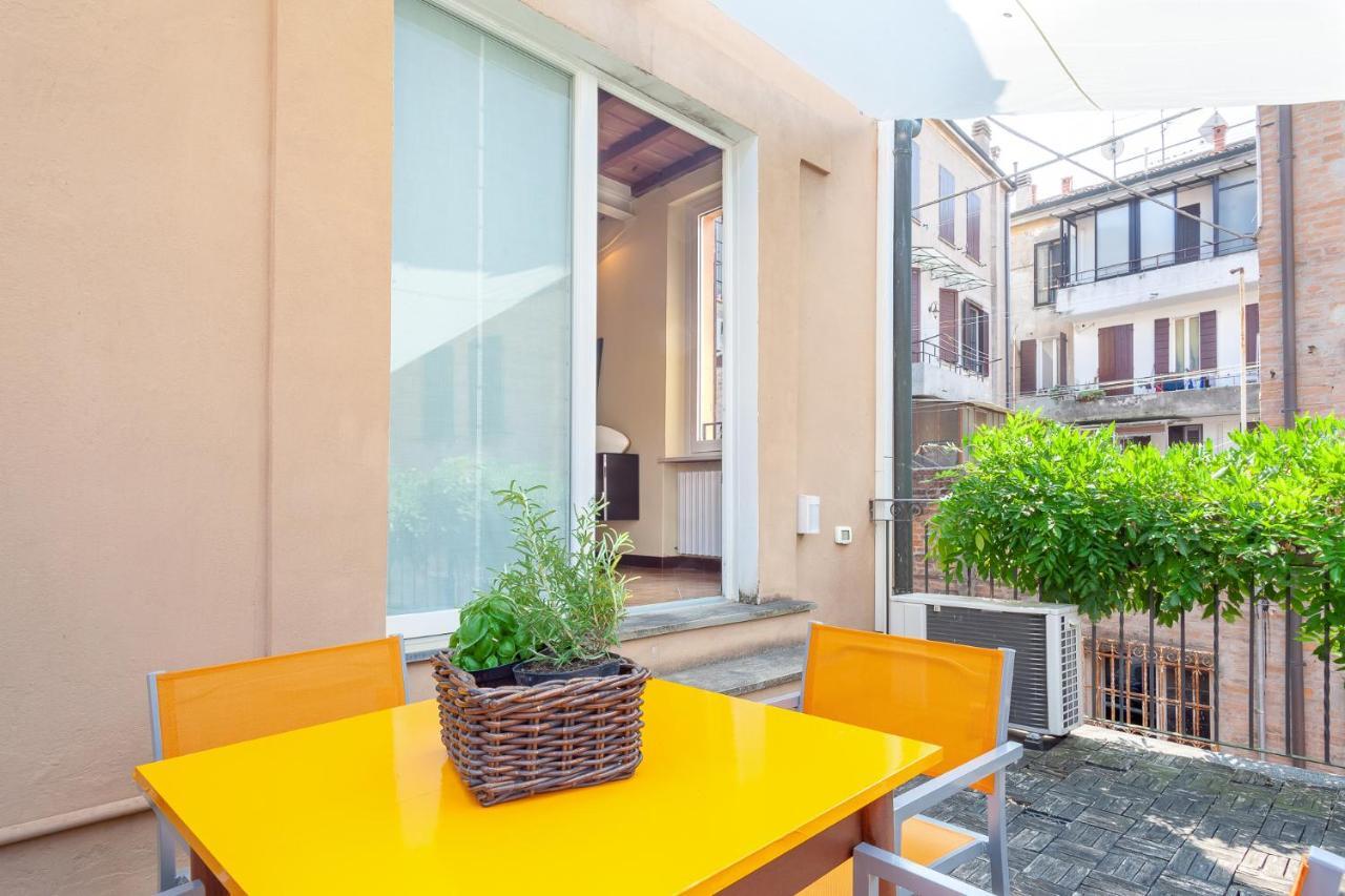 شقة Ferrara Casa Dell'Archivolto Con Garage المظهر الخارجي الصورة