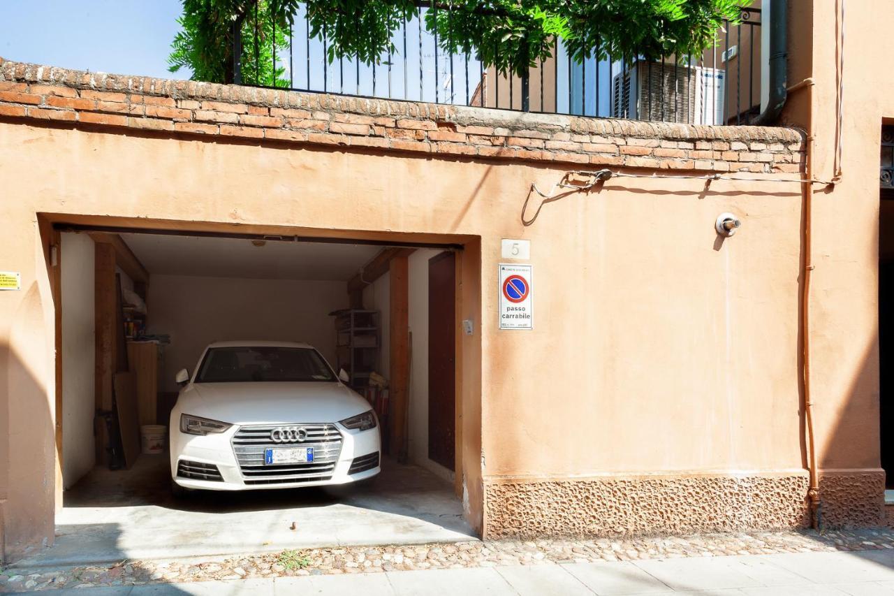 شقة Ferrara Casa Dell'Archivolto Con Garage المظهر الخارجي الصورة