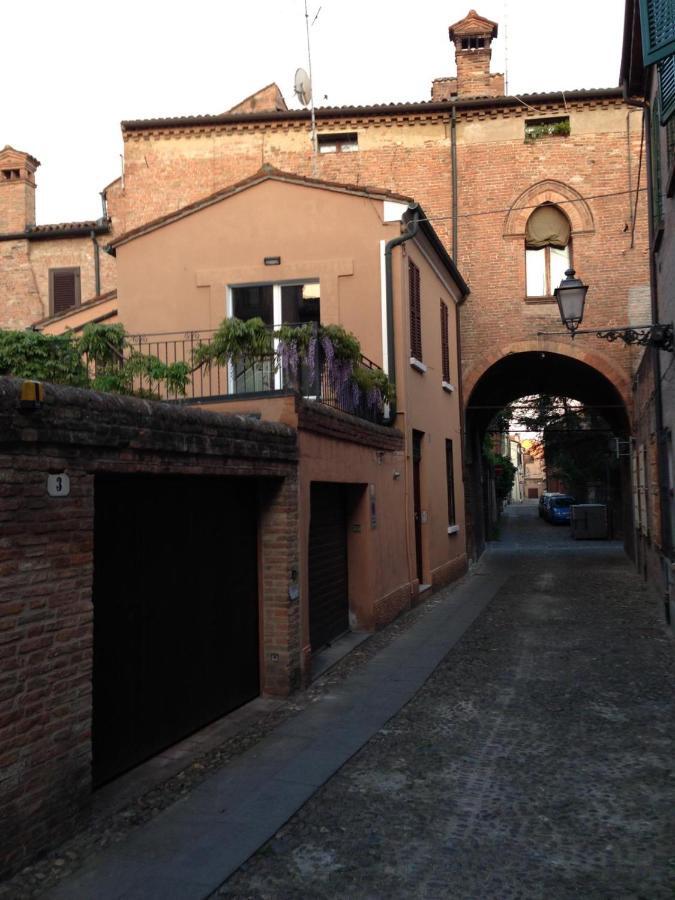 شقة Ferrara Casa Dell'Archivolto Con Garage المظهر الخارجي الصورة
